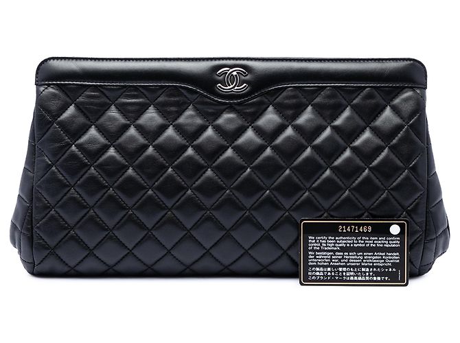 Chanel CC Frame Clutch aus gestepptem Lammleder in Schwarz - Ansicht 7