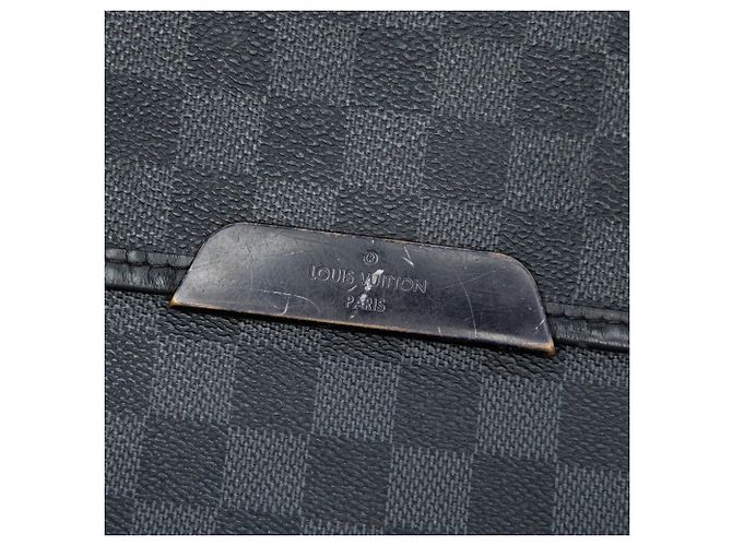 Borsa a tracolla Louis Vuitton Daniel MM Damier Graphite Nera Nero - vista 5