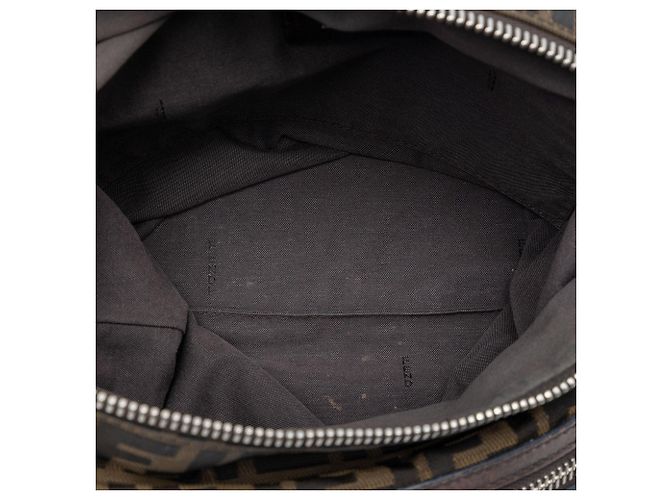 Borsa a tracolla Fendi Zucca Canvas marrone - vista 4