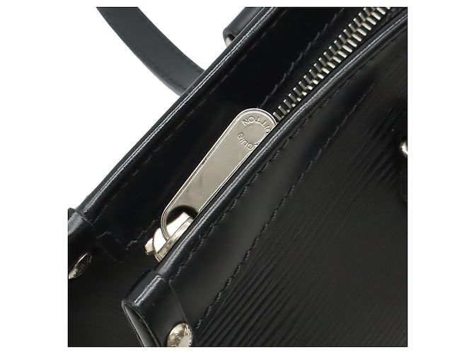 Borsa a spalla Louis Vuitton Epi Madeleine PM Nera Nero - vista 4