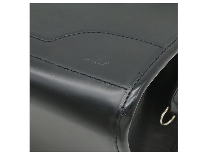 Borsa a spalla Louis Vuitton Epi Madeleine PM Nera Nero - vista 6