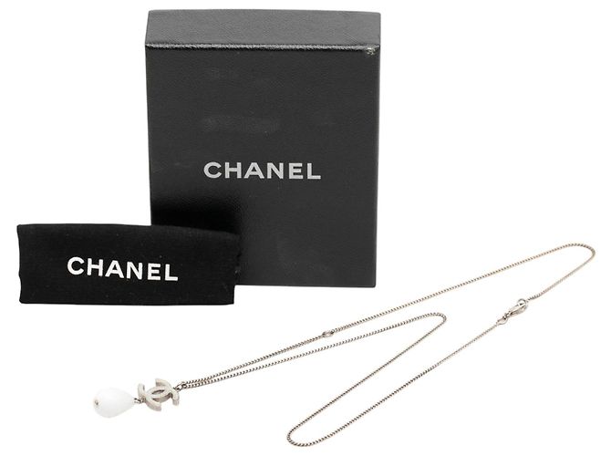 Collana con pendente Chanel CC in ottone e perle sintetiche argento - vista 6