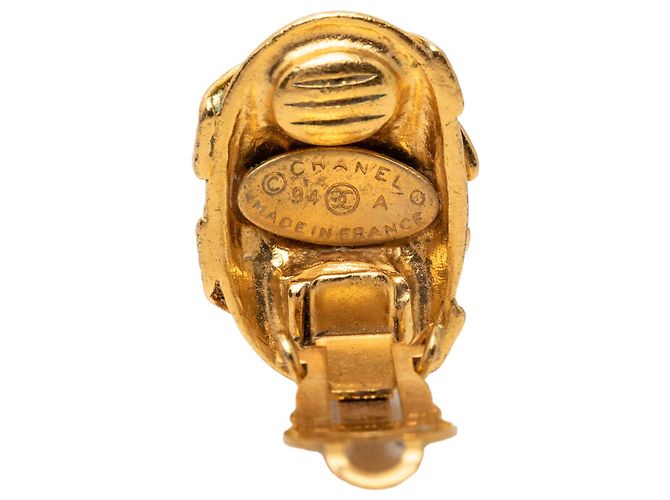 Orecchini a clip ovali placcati oro Chanel CC Gold D'oro - vista 3