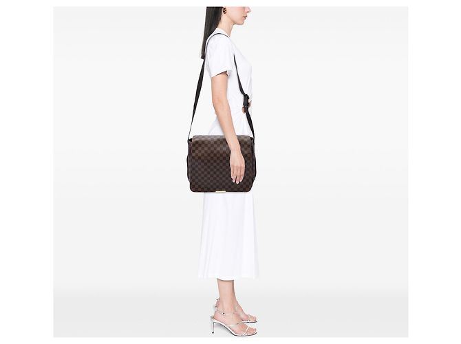 Borsa a tracolla Louis Vuitton Damier Ebene Bastille marrone - vista 6