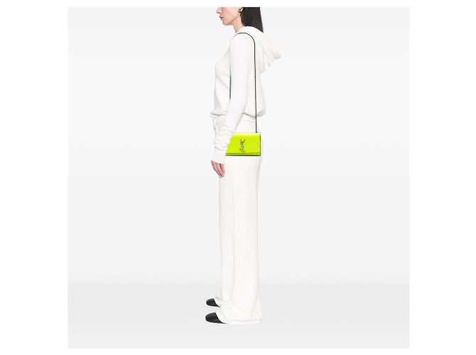 Borsa a tracolla Small Patent Grain de Poudre Monogram Kate Yellow Saint Laurent Giallo - vista 6