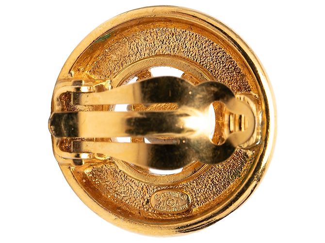 Orecchini a clip rotondi Chanel CC placcati oro D'oro - vista 3