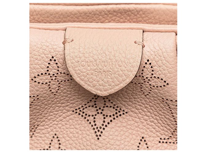 Borsa a tracolla Louis Vuitton Monogram Mahina Scala Mini Pouch Rosa - vista 6
