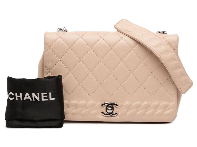 Borsa a tracolla Chanel in vitello matelassé Tan con patta e catena goffrata Cammello - vista 12