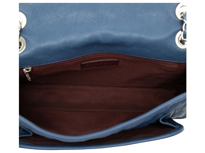 Borsa a tracolla Chanel Medium Caviar French Riviera Flap Blu - vista 4