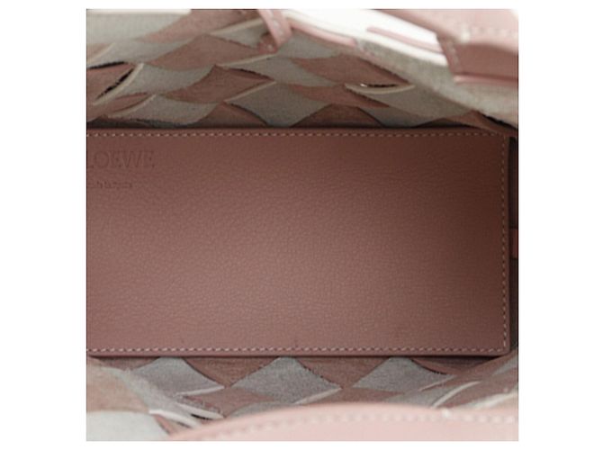 Borsa a secchiello Mini LOEWE in vitello intrecciato Gingham Surplus Rosa - vista 4