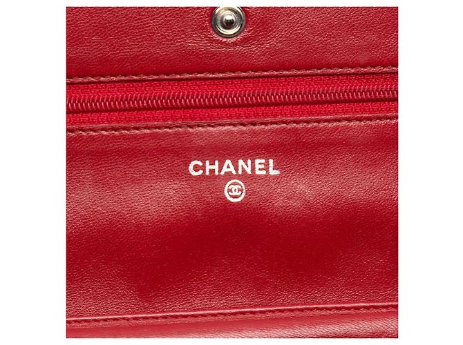 Borsa a tracolla Chanel CC matelassé in pelle d'agnello rossa Wallet on Chain Rosso - vista 5