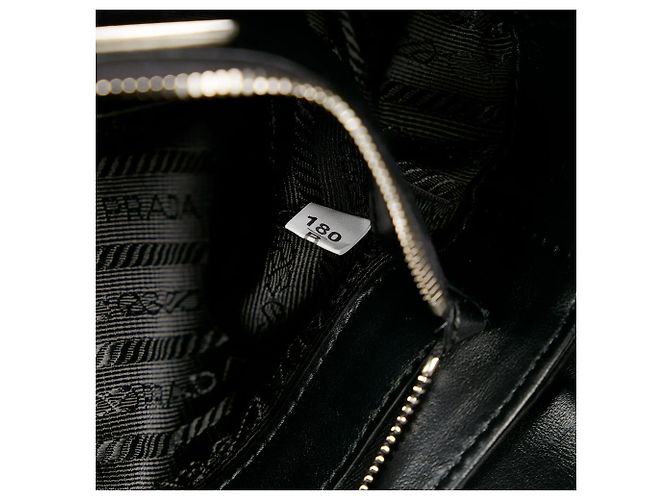 Prada Re-Nylon & Spazzolato Crossbody-Tasche mit Taschen in Schwarz - Ansicht 10