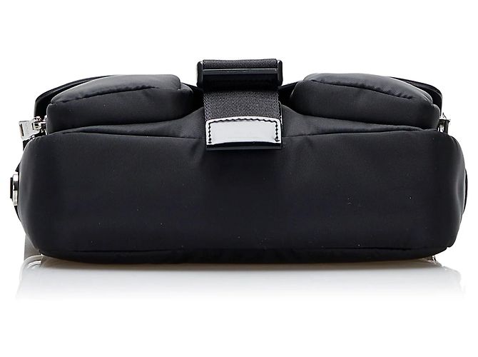 Prada Re-Nylon & Spazzolato Crossbody-Tasche mit Taschen in Schwarz - Ansicht 4