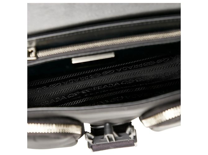 Prada Re-Nylon & Spazzolato Crossbody-Tasche mit Taschen in Schwarz - Ansicht 5