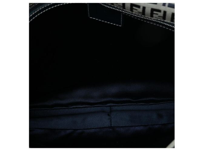 Borsa a tracolla Fendi Zucchino Canvas grigia Grigio - vista 4