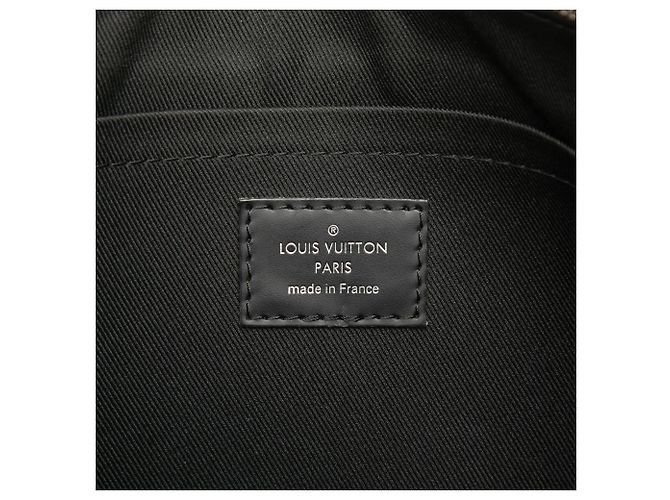 Borsa a pochette Louis Vuitton Monogram Eclipse Discovery Pochette GM nera Nero - vista 5