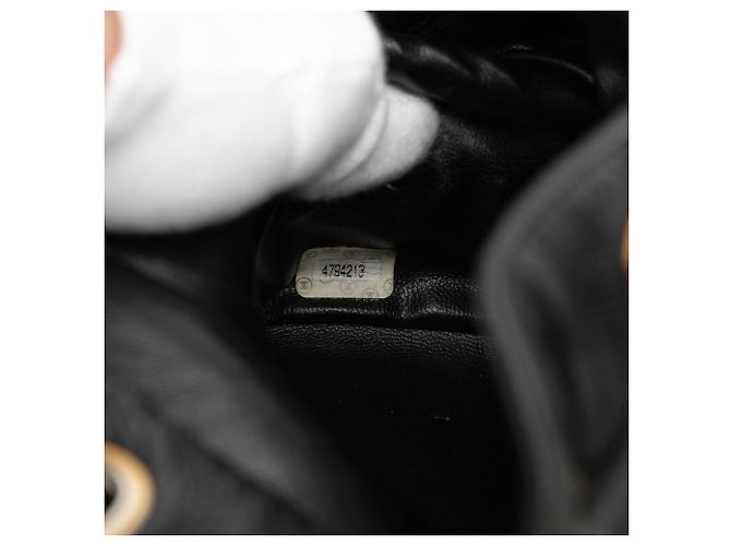 Borsa a secchiello Chanel Caviar Triple CC con coulisse Nero - vista 6