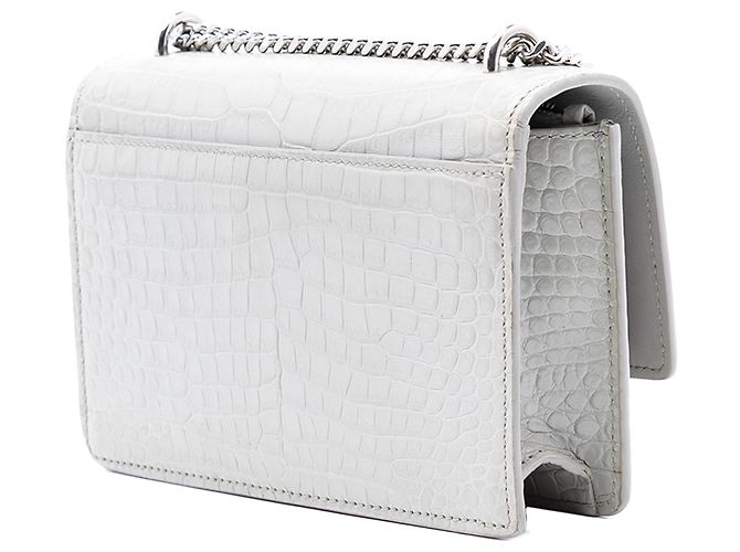 Bolsa Tiracolo Sunset Mini Wallet on Chain em couro com relevo de crocodilo cinza com monograma Saint Laurent - vista 2
