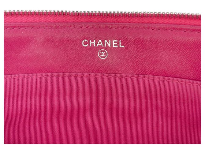 Clutch Chanel Quilted Caviar CC Enamel Double Zip Rosa - vista 6