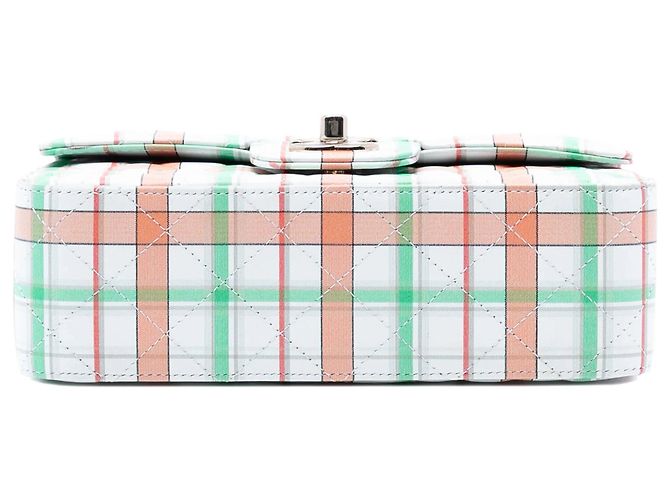 Bolso bandolera Chanel Mini Rectangular Classic de piel de becerro estampada en verde con solapa única - vista 3