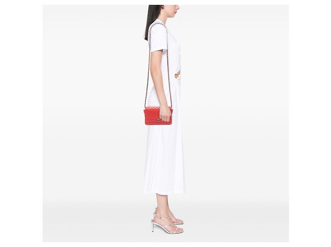 Borsa a tracolla Chanel Diagonal Wallet On Chain in pelle di capra matelassé rossa Rosso - vista 7