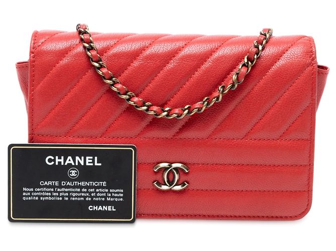Borsa a tracolla Chanel Diagonal Wallet On Chain in pelle di capra matelassé rossa Rosso - vista 8