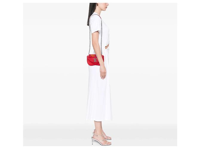 Borsa a catena Louis Vuitton New Wave PM rossa Rosso - vista 10