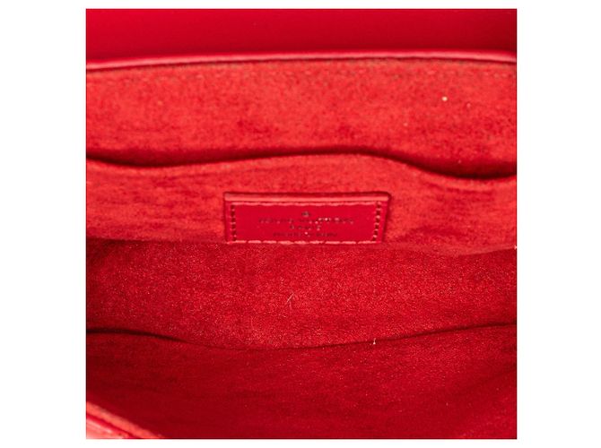 Borsa a catena Louis Vuitton New Wave PM rossa Rosso - vista 4