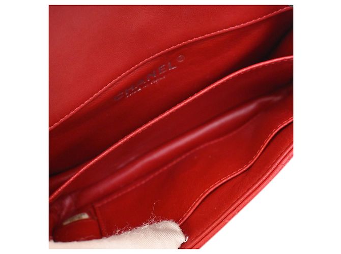 Borsa a tracolla Chanel Extra Mini Rectangular Classic in pelle d'agnello rossa con patta singola Rosso - vista 8