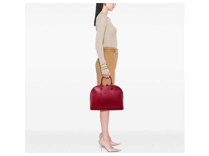 Borsa Louis Vuitton Epi Alma GM rossa Rosso - vista 7