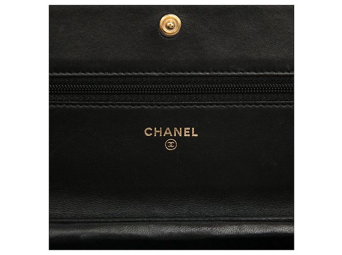 Schwarze Chanel Quilted Lambskin Crest Wallet On Chain Crossbody Bag - Ansicht 5