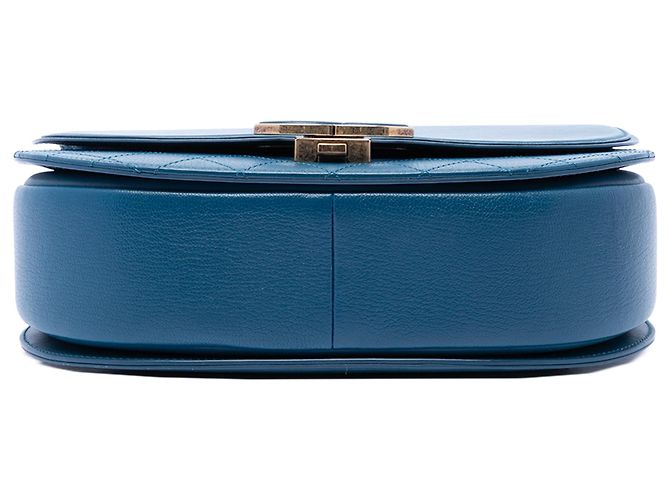 Borsa Chanel Coco Curve Flap Medium in vitello lucido blu e capretto matelassé - vista 3