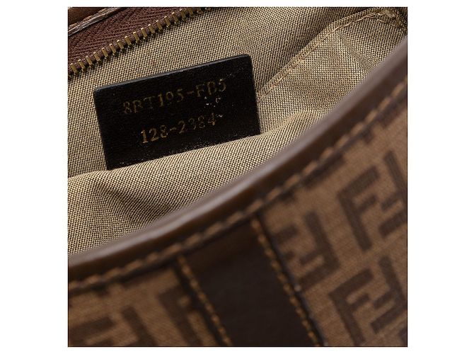 Borsa a tracolla Fendi Zucchino Spalmati marrone - vista 6