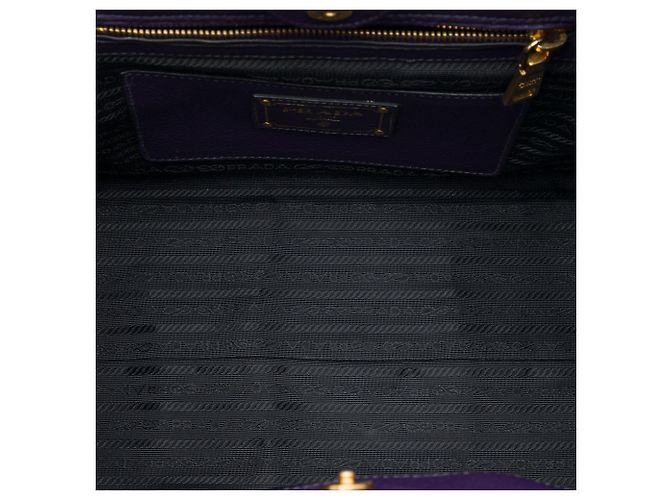 Borsa Tote Satchel Convertibile Aperta Prada Vitello Daino Viola Porpora - vista 4