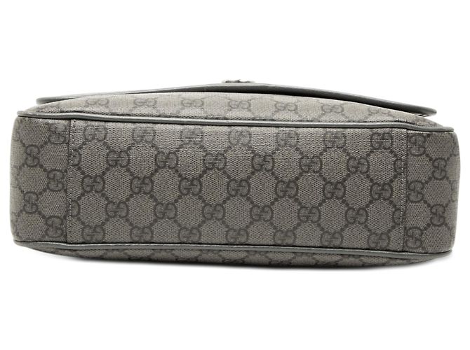 Borsa a tracolla Gucci Medium GG Supreme Ophidia grigia Grigio - vista 3