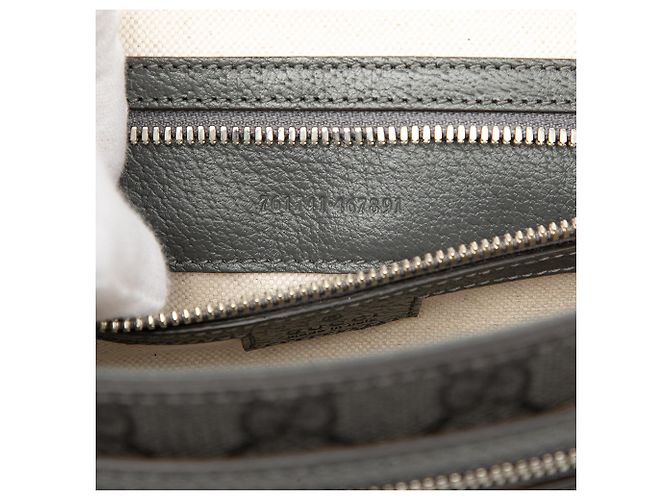 Borsa a tracolla Gucci Medium GG Supreme Ophidia grigia Grigio - vista 6