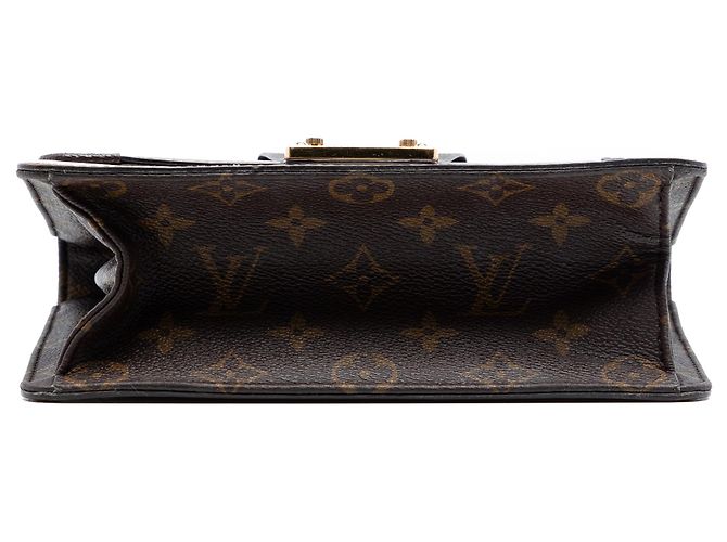 Borsa a tracolla Louis Vuitton Monogram Vernis Wynwood grigia Grigio - vista 3