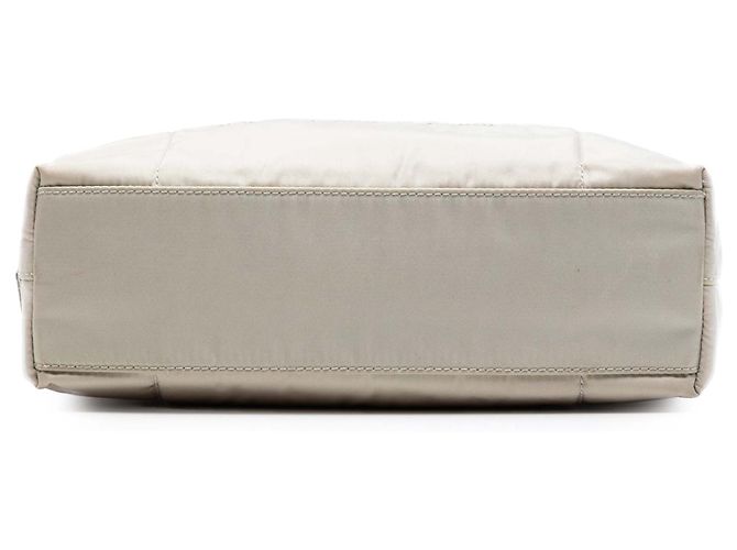 Prada Tessuto Chain Shoulder Bag in Beige - vista 3