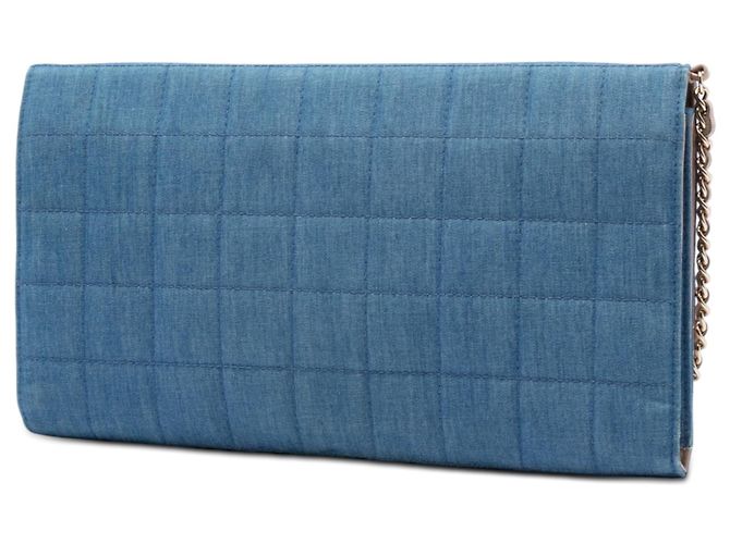 Borsa a tracolla Chanel CC Chocolate Bar in denim blu - vista 2