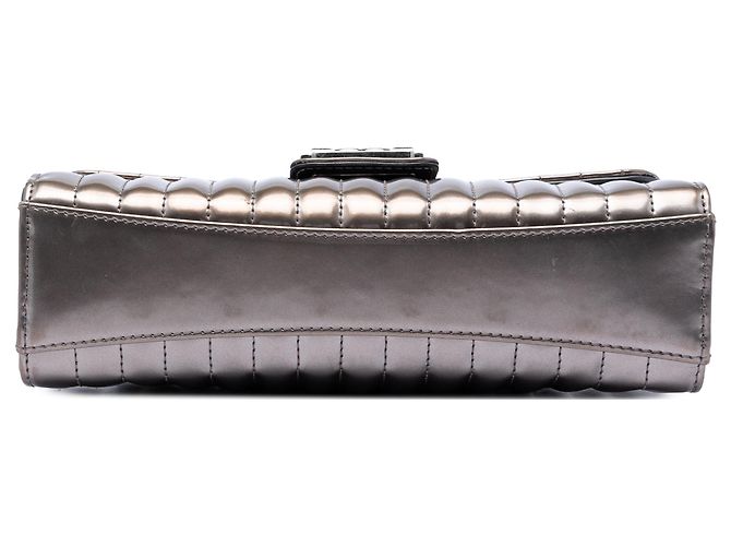Borsa a tracolla Chanel Small Vertical Quilted Patent Maharaja Express Flap Grigia Grigio - vista 3