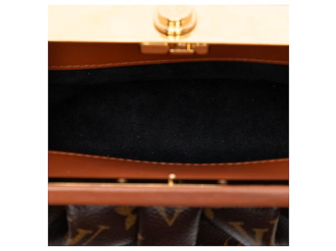 Borsa a tracolla Louis Vuitton Monogram Reverse Boursicot EW marrone - vista 4