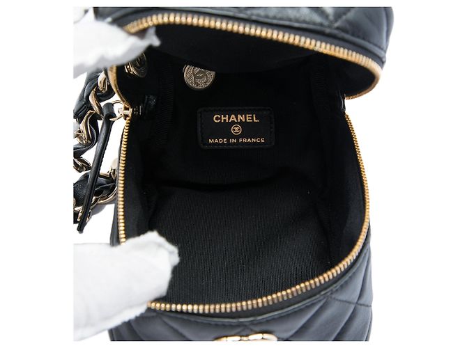 Schwarze Chanel CC gesteppte Lammhaut Cube Wristlet Vanity Case - Ansicht 4