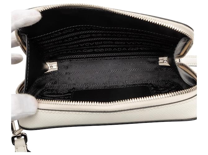 Borsa a tracolla Prada Saffiano Brique bianca Bianco - vista 4