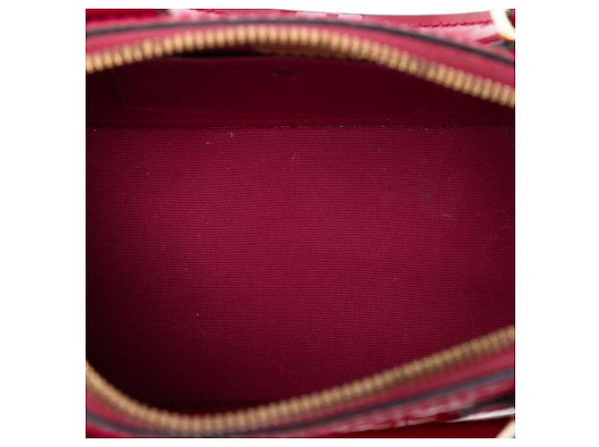 Bolso Louis Vuitton Monogram Vernis Alma BB Rosa - vista 4