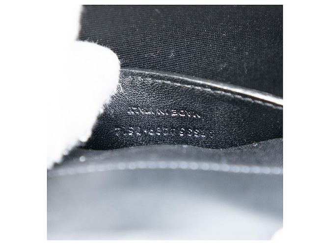 Borsa a tracolla con patta a bustina con monogramma e borchie in pelle di vitello chevron nera Saint Laurent Nero - vista 6