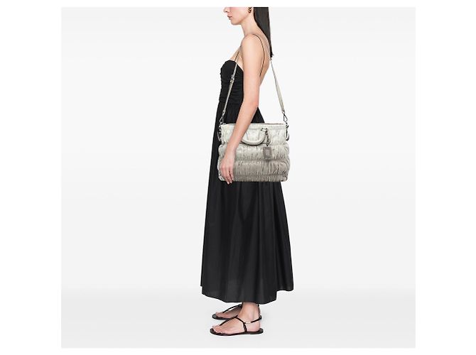 Borsa Prada Nappa Gaufre Ombre grigia Grigio - vista 6