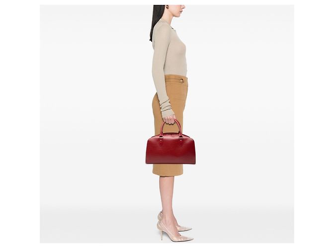 Borsa Louis Vuitton Epi Pont Neuf PM rossa Rosso - vista 7
