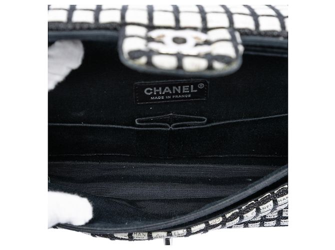 Borsa a tracolla Chanel Medium Classic Ribbon and Tweed Logo Double Flap nera Nero - vista 4