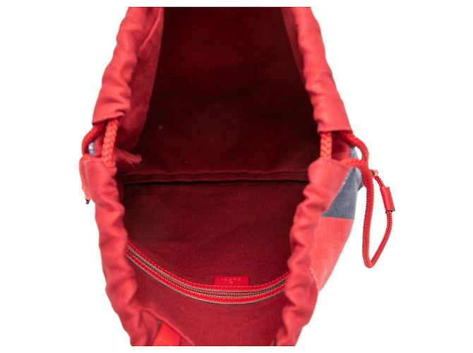 Roter Gucci Canvas Sylvie Baiadera Web Kordelzug-Rucksack - Ansicht 4