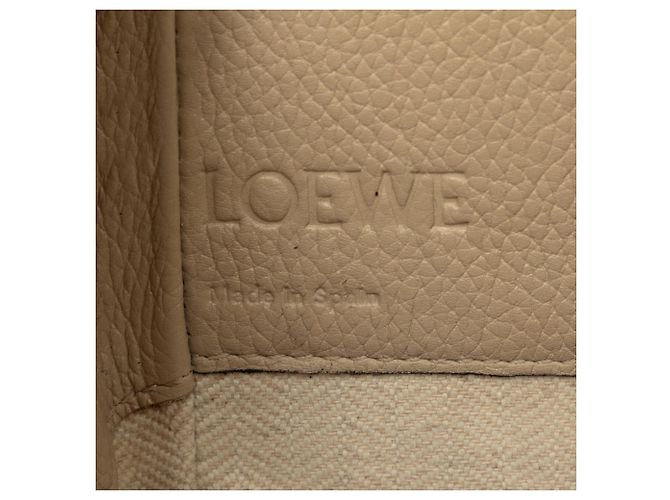 LOEWE Mini Grained Calfskin Drawstring Hammock Tasche Braun - Ansicht 5